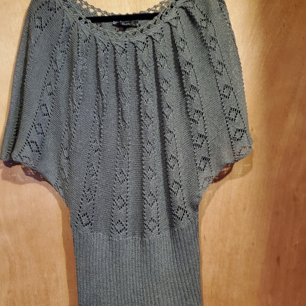 Sioni Women Grey Ombre Short Dolman Sleeve Knit Top Sweater